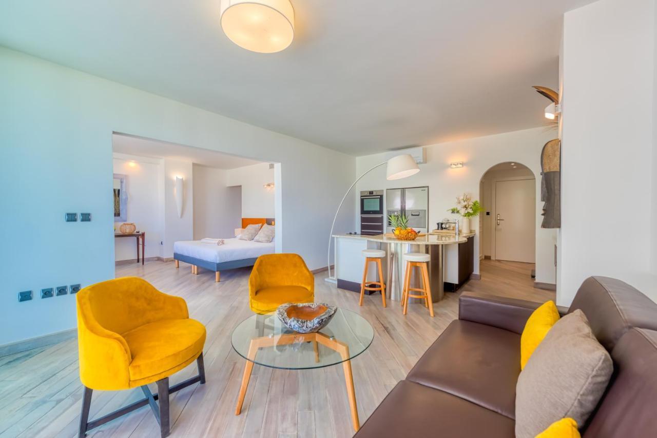 Le Domaine Anse Marcel Beach Resort Екстер'єр фото