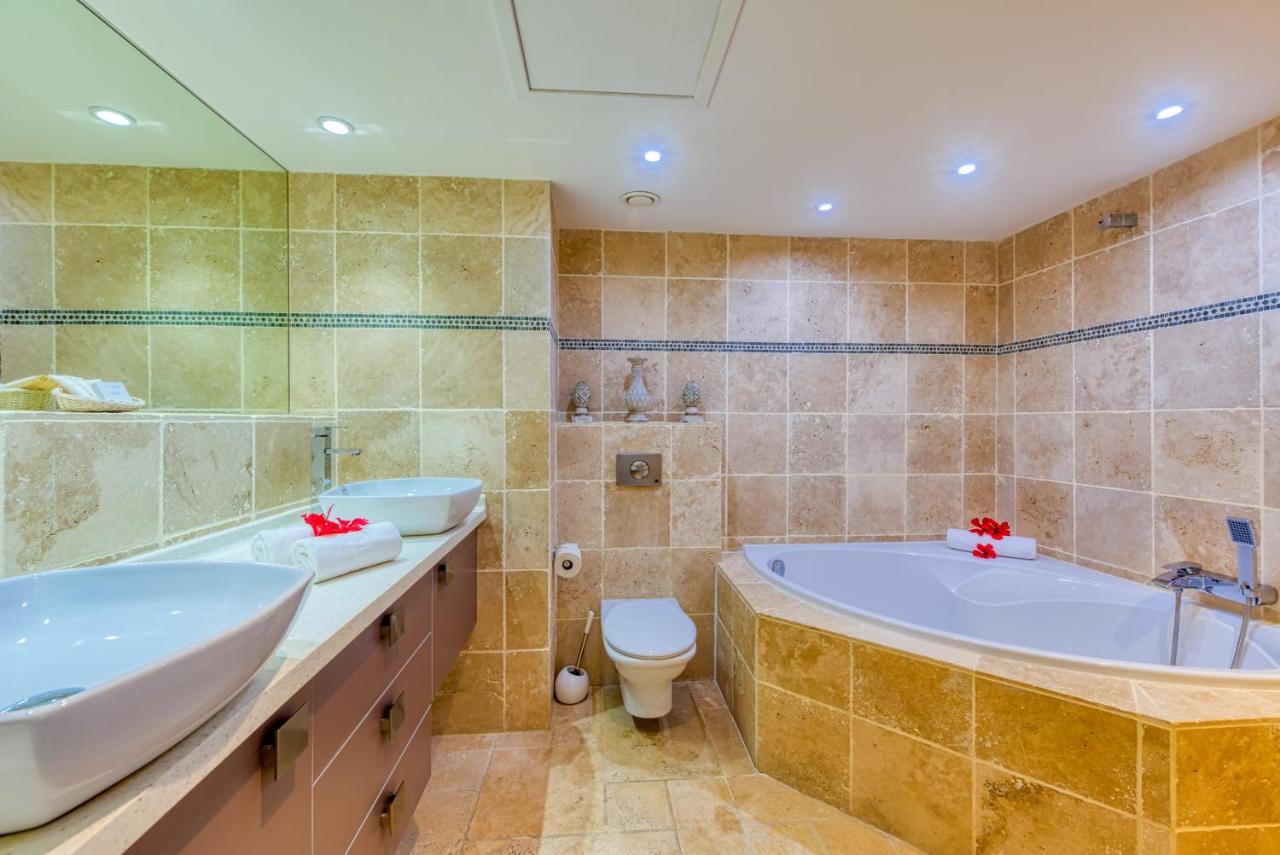 Le Domaine Anse Marcel Beach Resort Екстер'єр фото