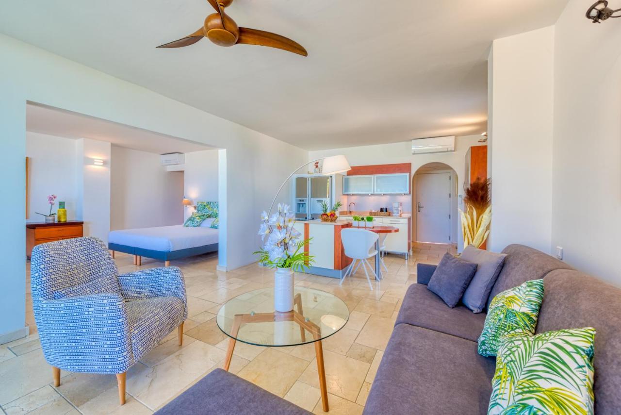 Le Domaine Anse Marcel Beach Resort Екстер'єр фото