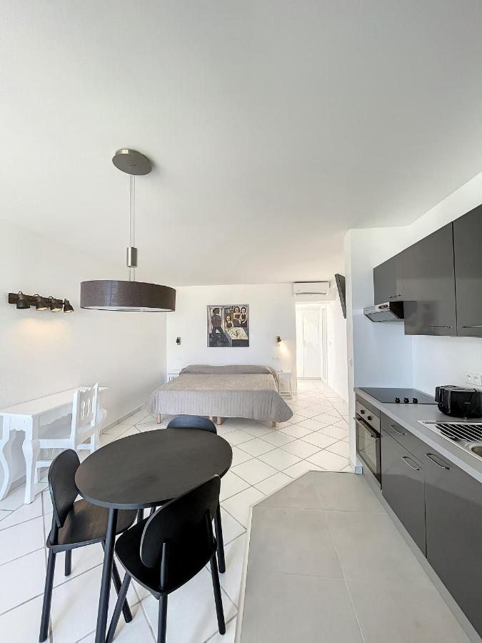 Le Domaine Anse Marcel Beach Resort Екстер'єр фото