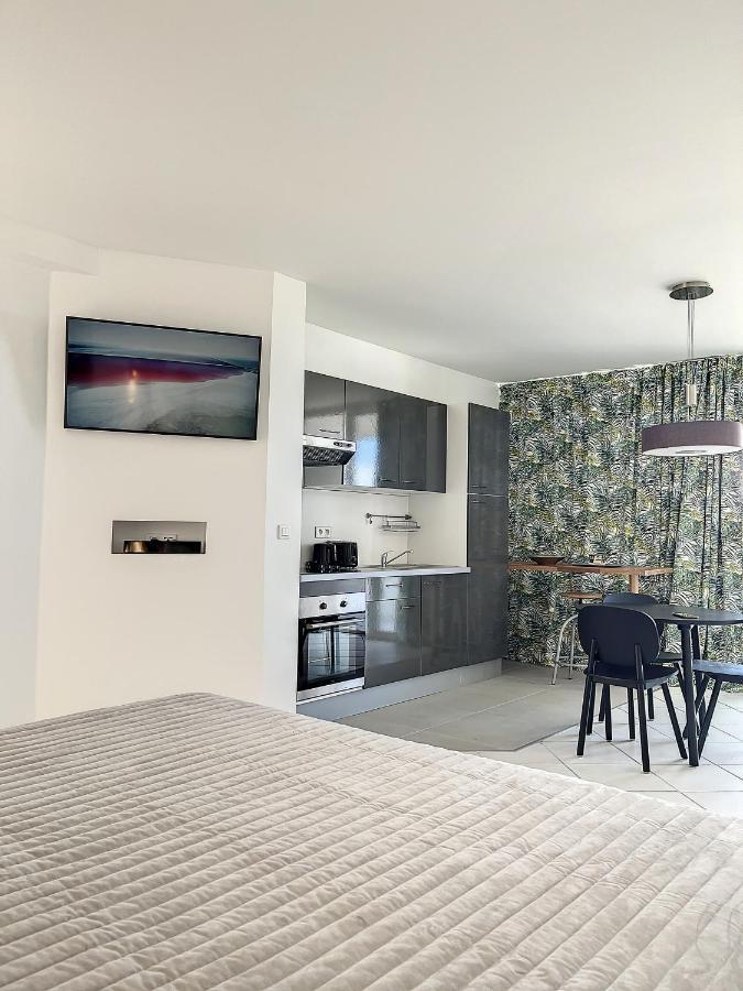 Le Domaine Anse Marcel Beach Resort Екстер'єр фото