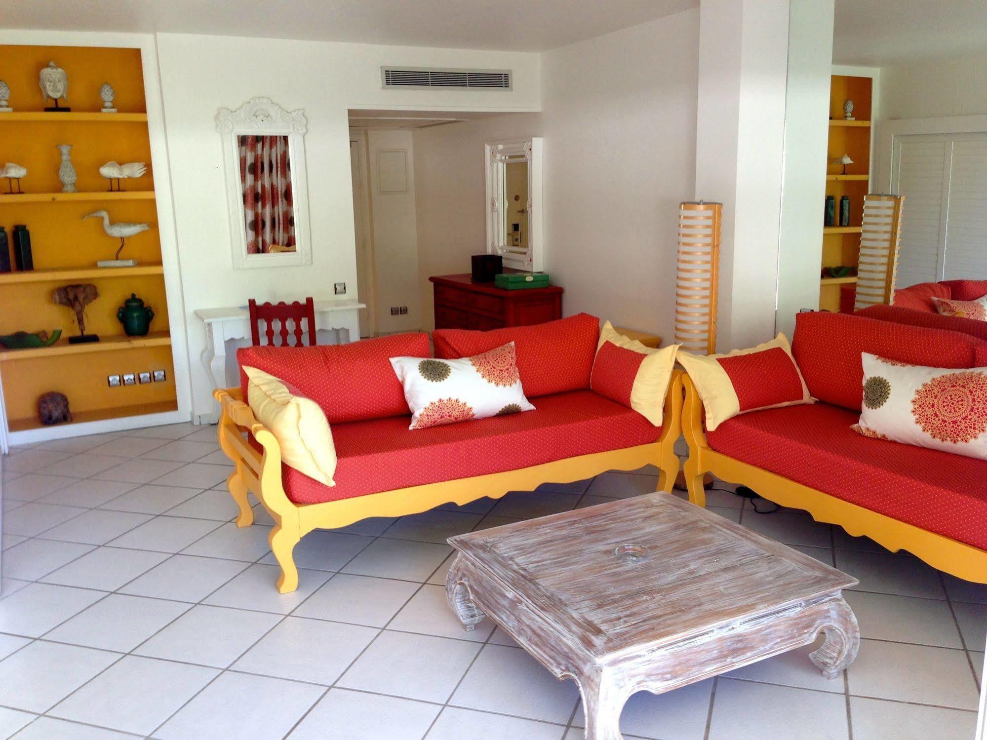 Le Domaine Anse Marcel Beach Resort Екстер'єр фото