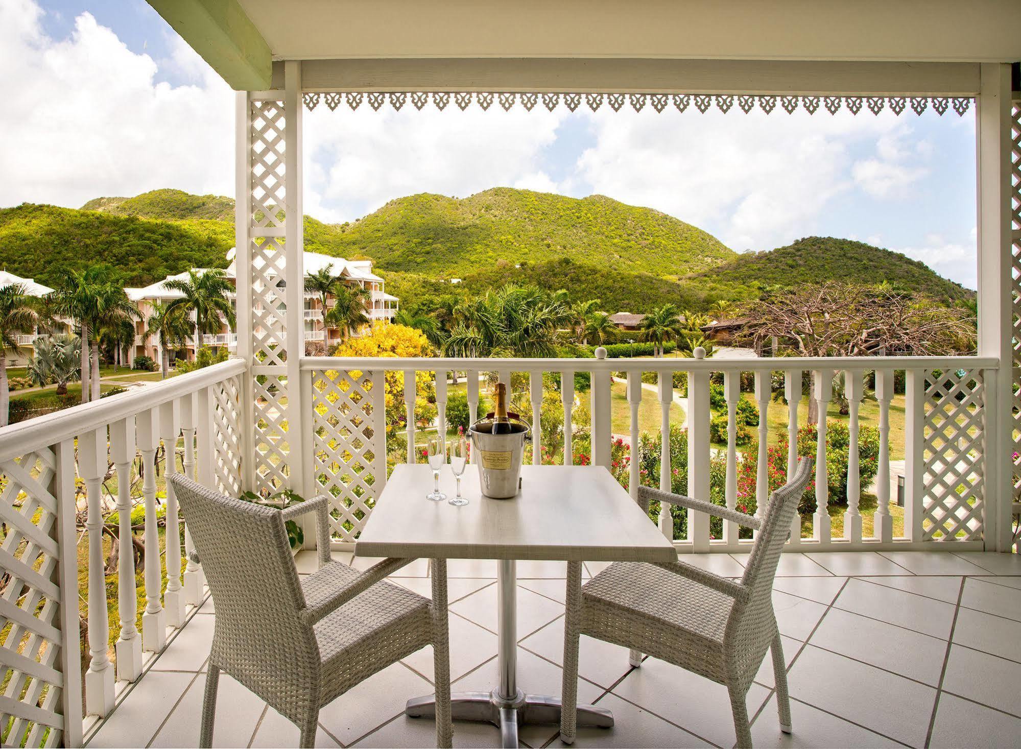 Le Domaine Anse Marcel Beach Resort Екстер'єр фото